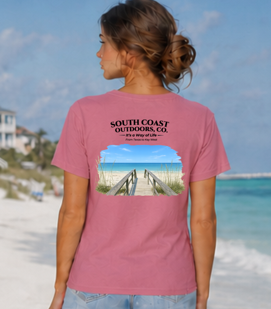 Women’s pink graphic t-shirt with back logo text and beach pier scenic print