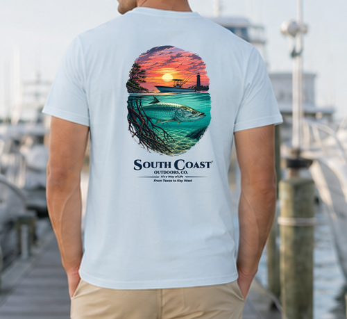 Men's underwater fishing graphic T-shirt, pale blue, sunset fish print on back