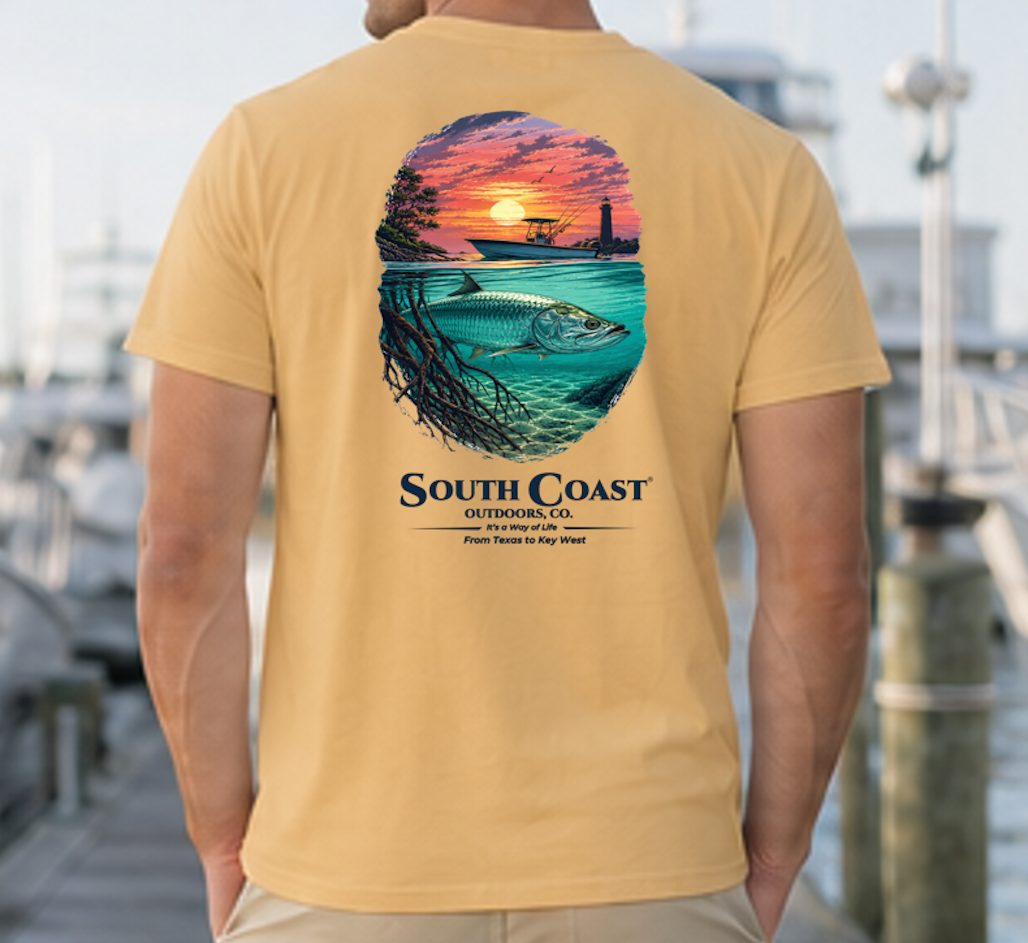 Men's underwater fishing graphic T-shirt, tan, sunset fish print on back
