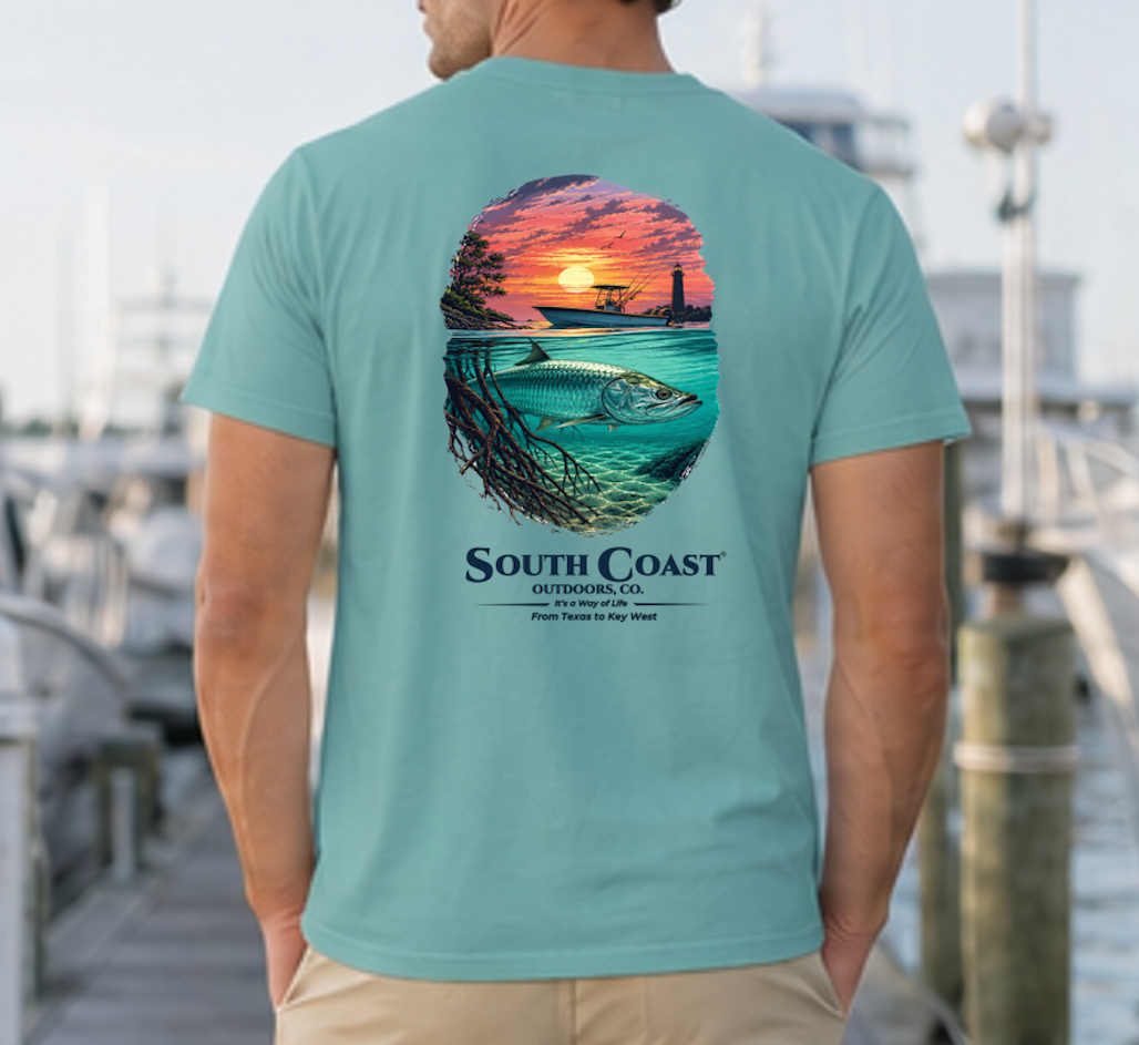 Men's underwater fishing graphic T-shirt, teal, sunset fish print on back