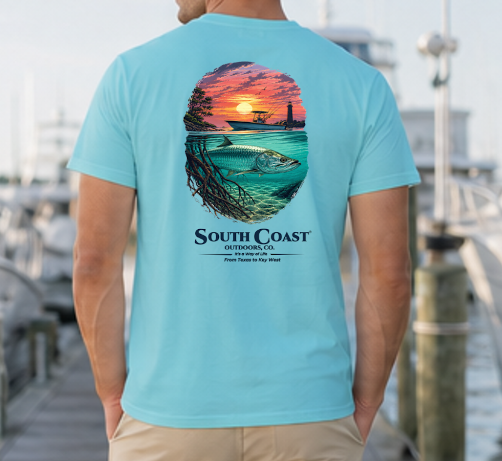 Men's underwater fishing graphic T-shirt, light teal, sunset fish print on back